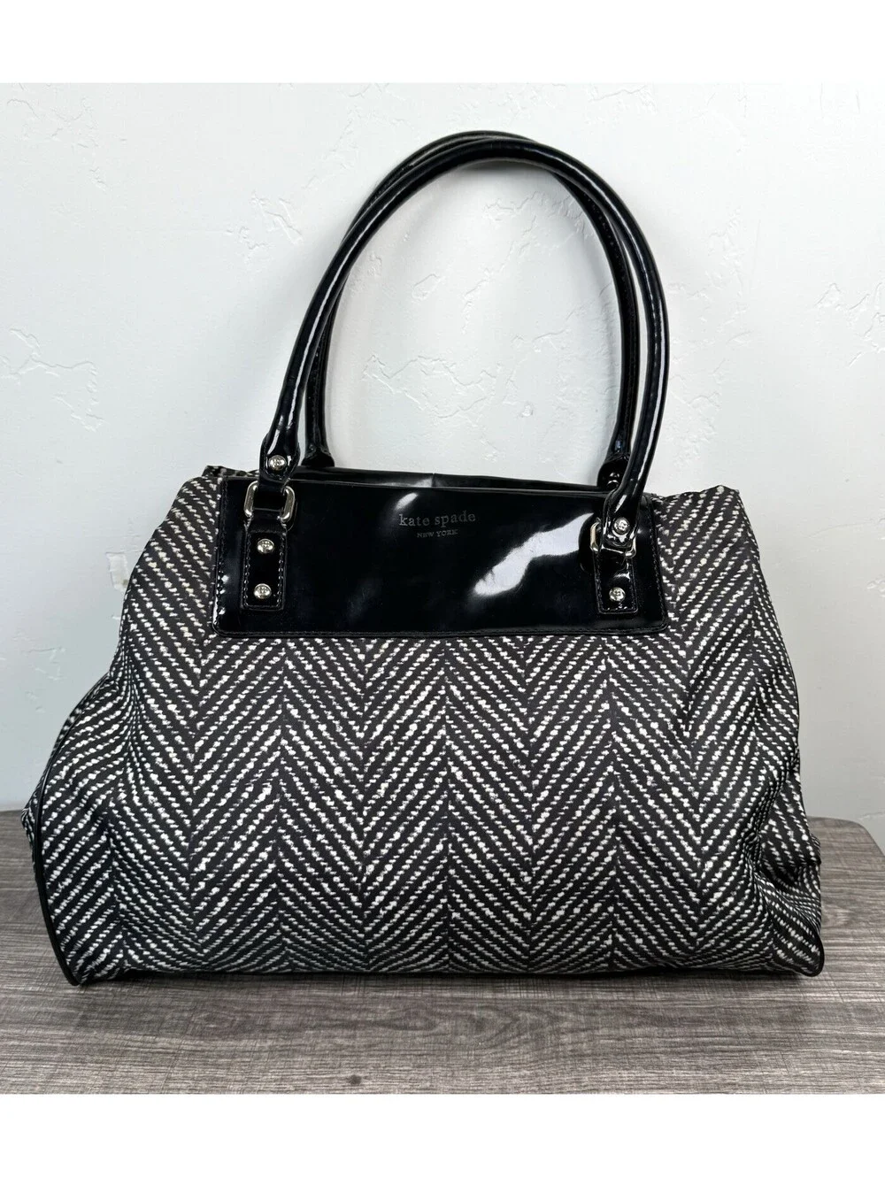 Kate Spade New York Black White Anisha Tote Patent Leather Nylon Chevron Handbag